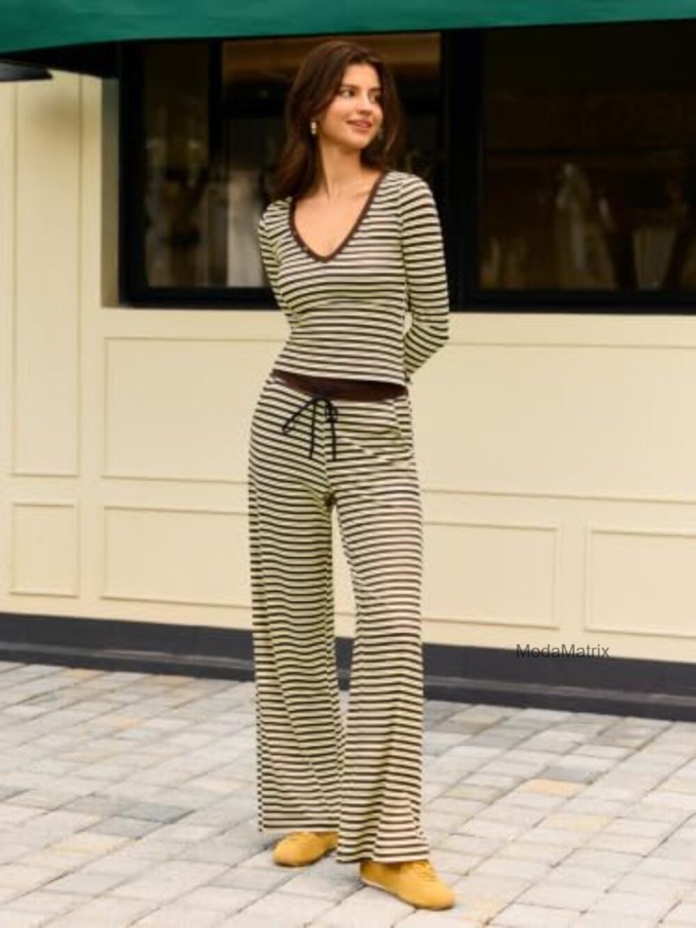Striped Lounge 2 Piece Set Button V-Neck Top Wide Leg Pants - Picture 5 of 6